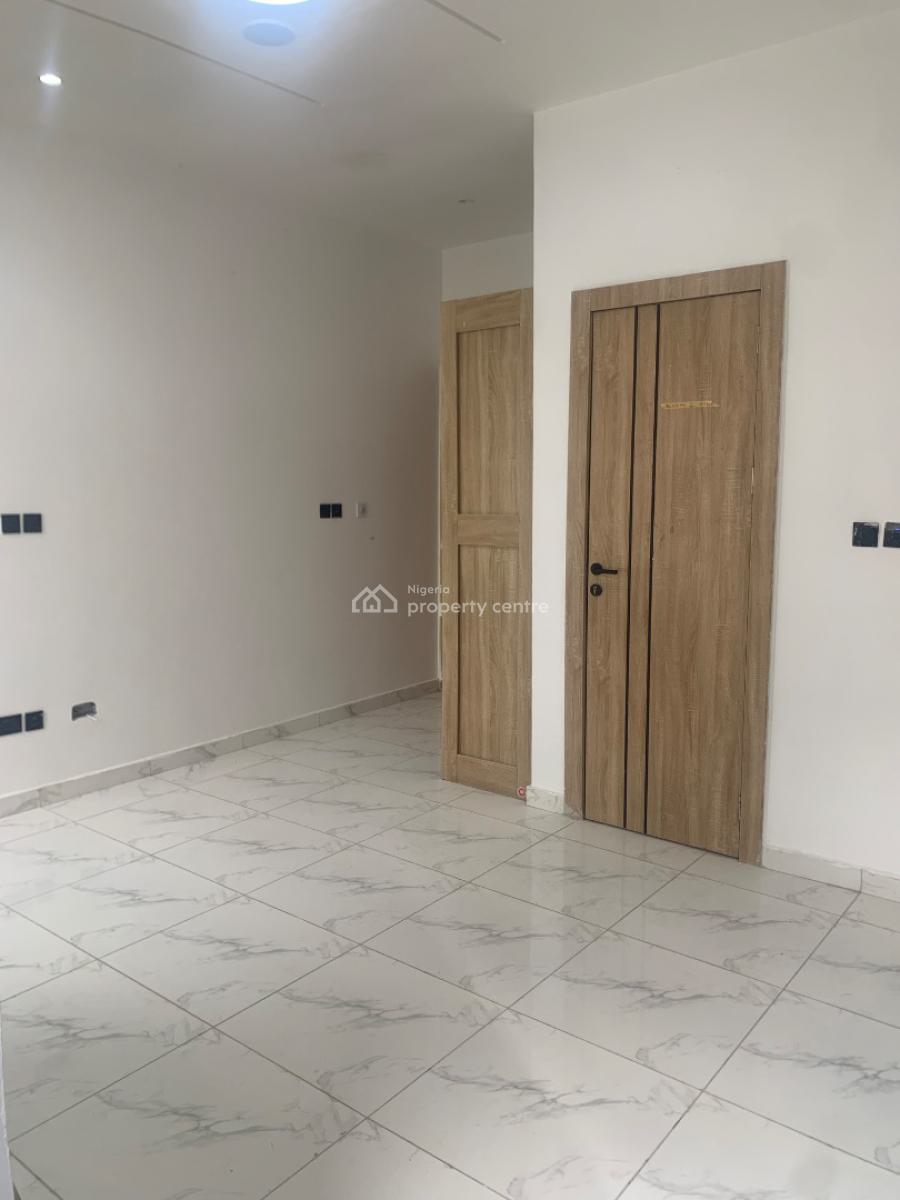 2, Ologolo, Ologolo, Lekki, Lagos, Flat / Apartment for Sale