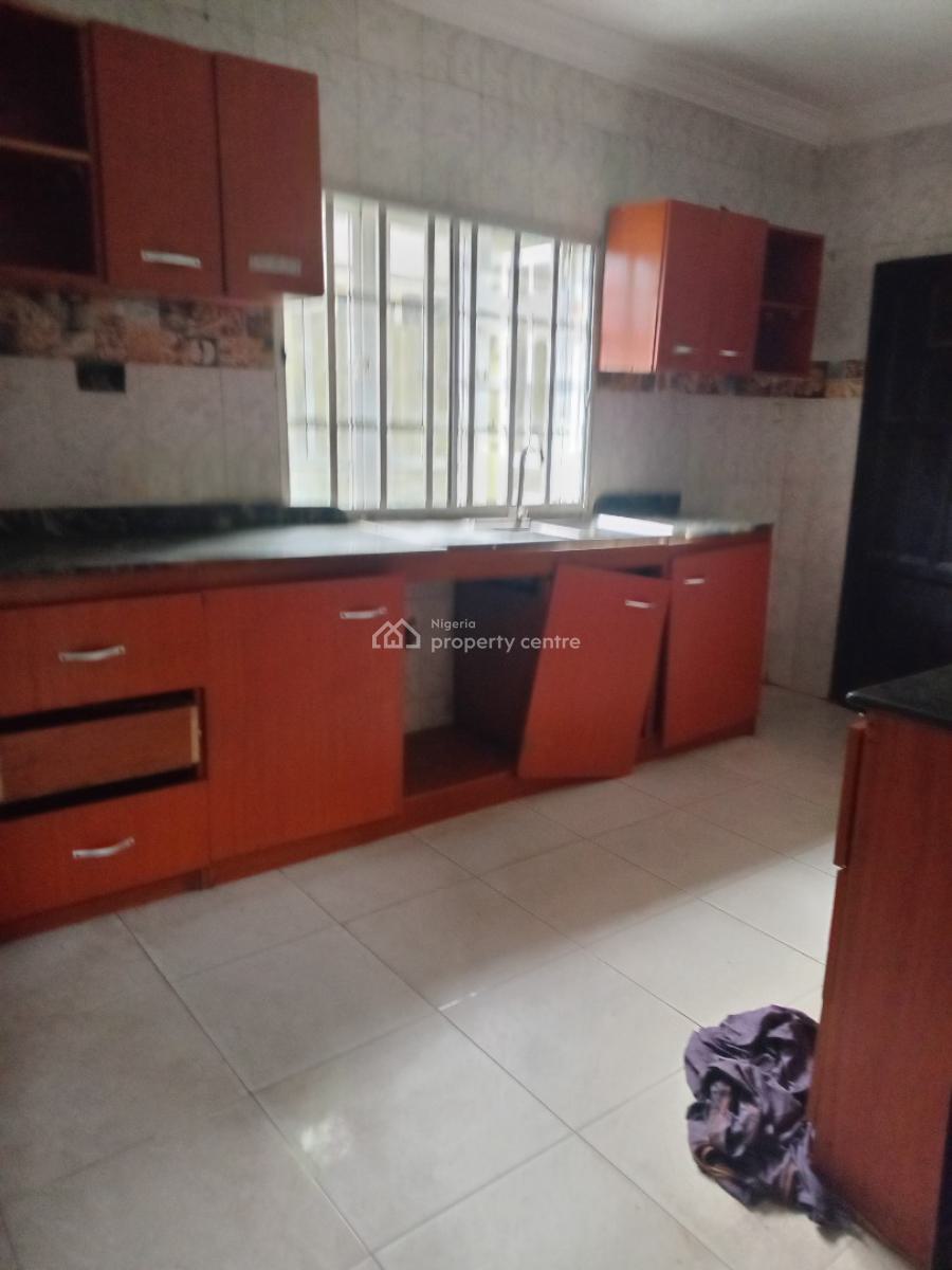 Massive Luxury 4beduplex Alone in The Compound 2 Balconies, Bq E.t.c, Madiba Estate Behind Mayfair Gardens Estate, Awoyaya, Ibeju Lekki, Lagos, Detached Duplex for Rent