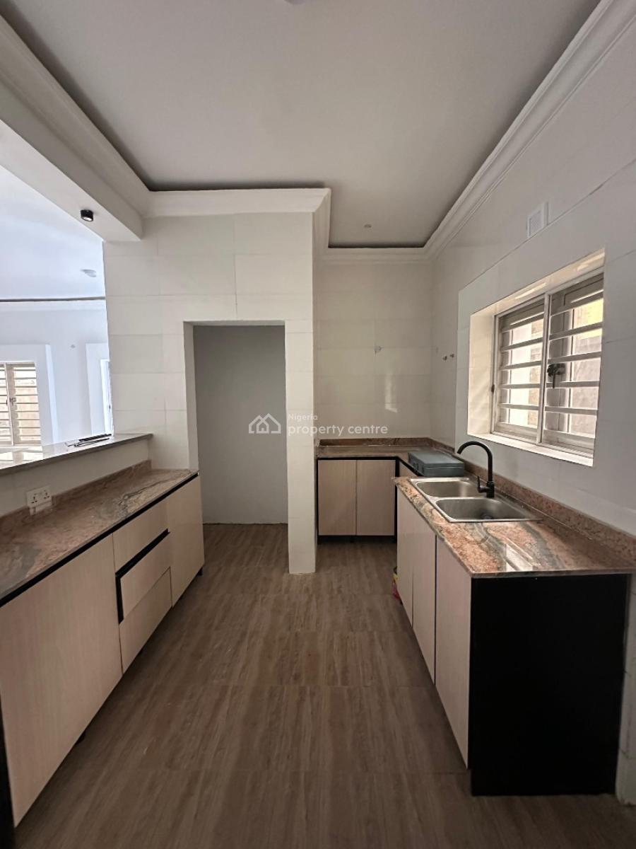 2 Bedroom Apartment, New Road Lekki, Igbo Efon, Lekki, Lagos, Flat / Apartment for Rent