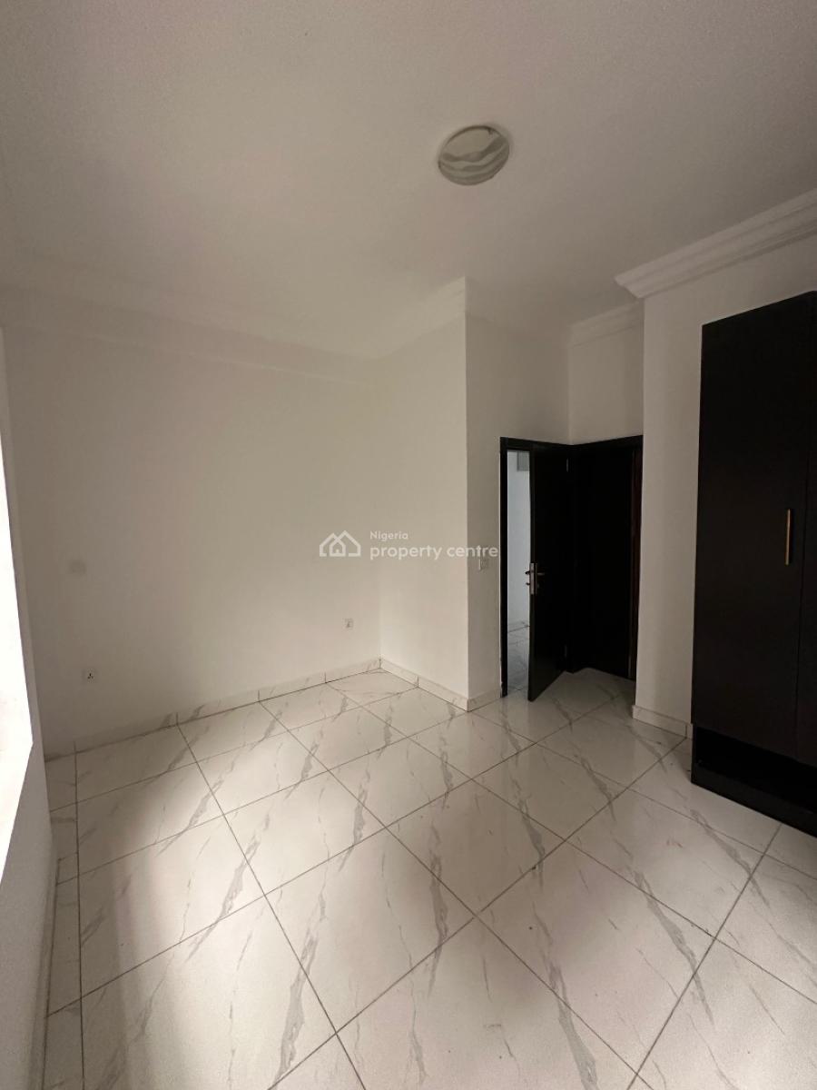 2 Bedroom Apartment, New Road Lekki, Igbo Efon, Lekki, Lagos, Flat / Apartment for Rent