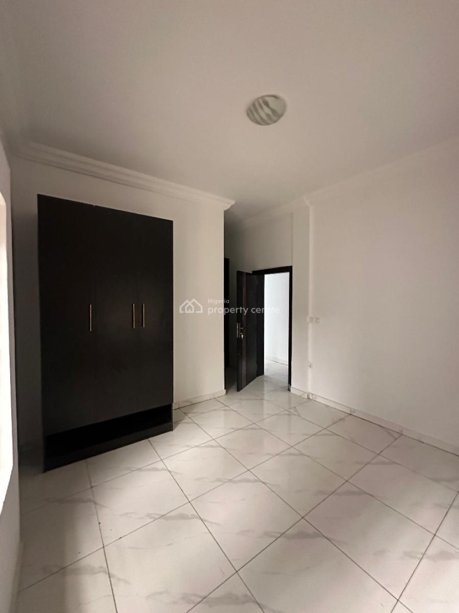 2 Bedroom Apartment, New Road Lekki, Igbo Efon, Lekki, Lagos, Flat / Apartment for Rent