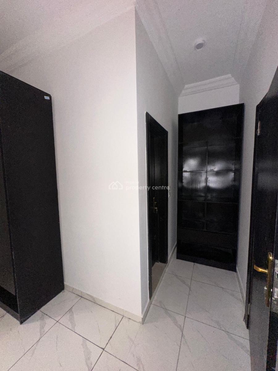 2 Bedroom Apartment, New Road Lekki, Igbo Efon, Lekki, Lagos, Flat / Apartment for Rent