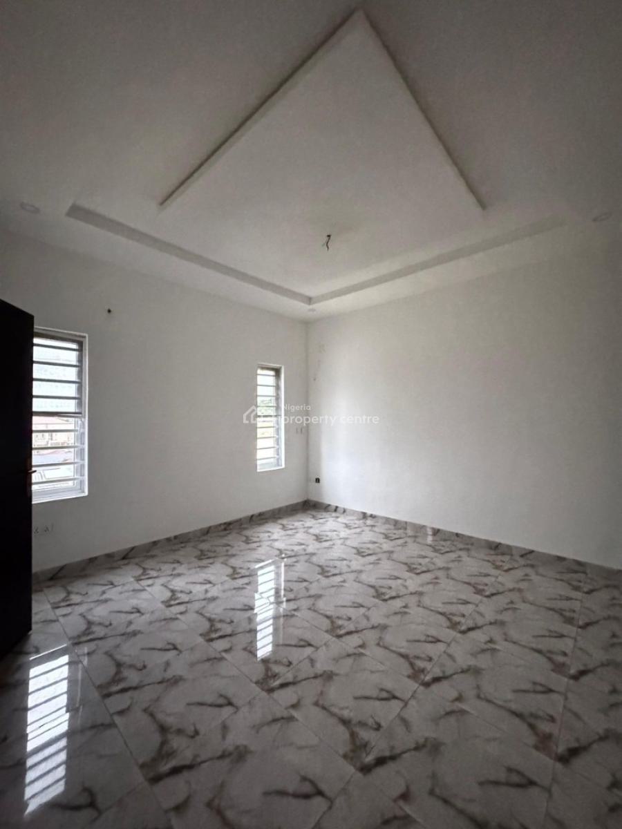 4 Bedroom Terrace with a Bq -, Ajah, Lagos, Terraced Duplex for Sale