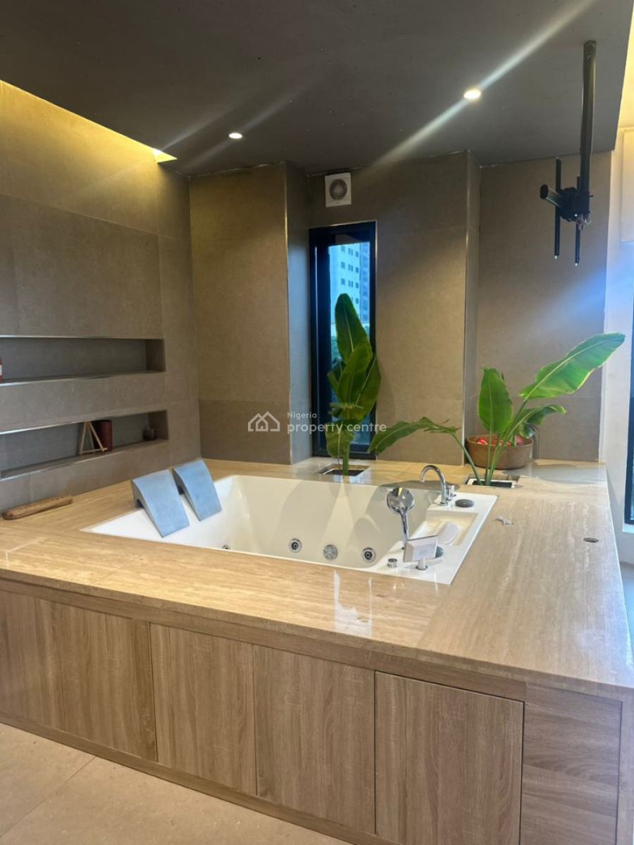 an Exquisite 5-bedroom Penthouse, Goriola Street, Victoria Island (vi), Lagos, Flat / Apartment for Sale