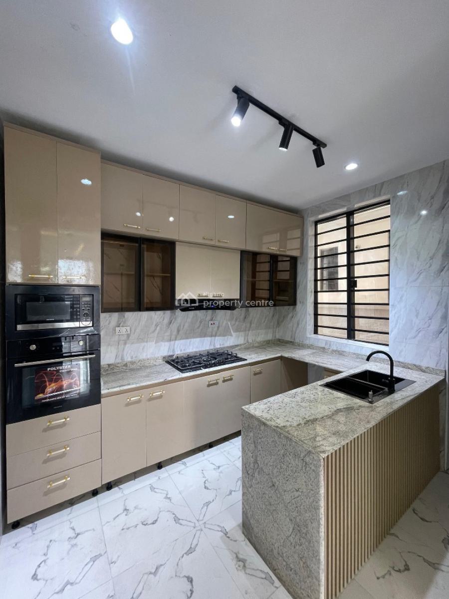 4bedrooms Semi Detached Duplex with Bq, Ikota, Lekki, Lagos, Semi-detached Duplex for Sale