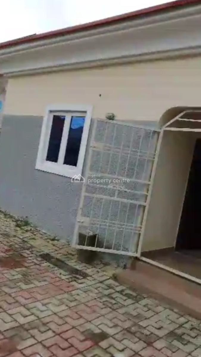 Nice Good 3 Bedrooms Bungalow with Bq in Estate Tarred Road 5m Annum, Dakwo, Abuja, Semi-detached Bungalow for Rent