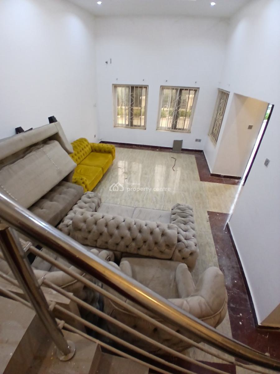 Nice 5 Bedrooms Duplex, 2 Sitting, 1 Study, Guzape District, Abuja, Detached Duplex for Rent