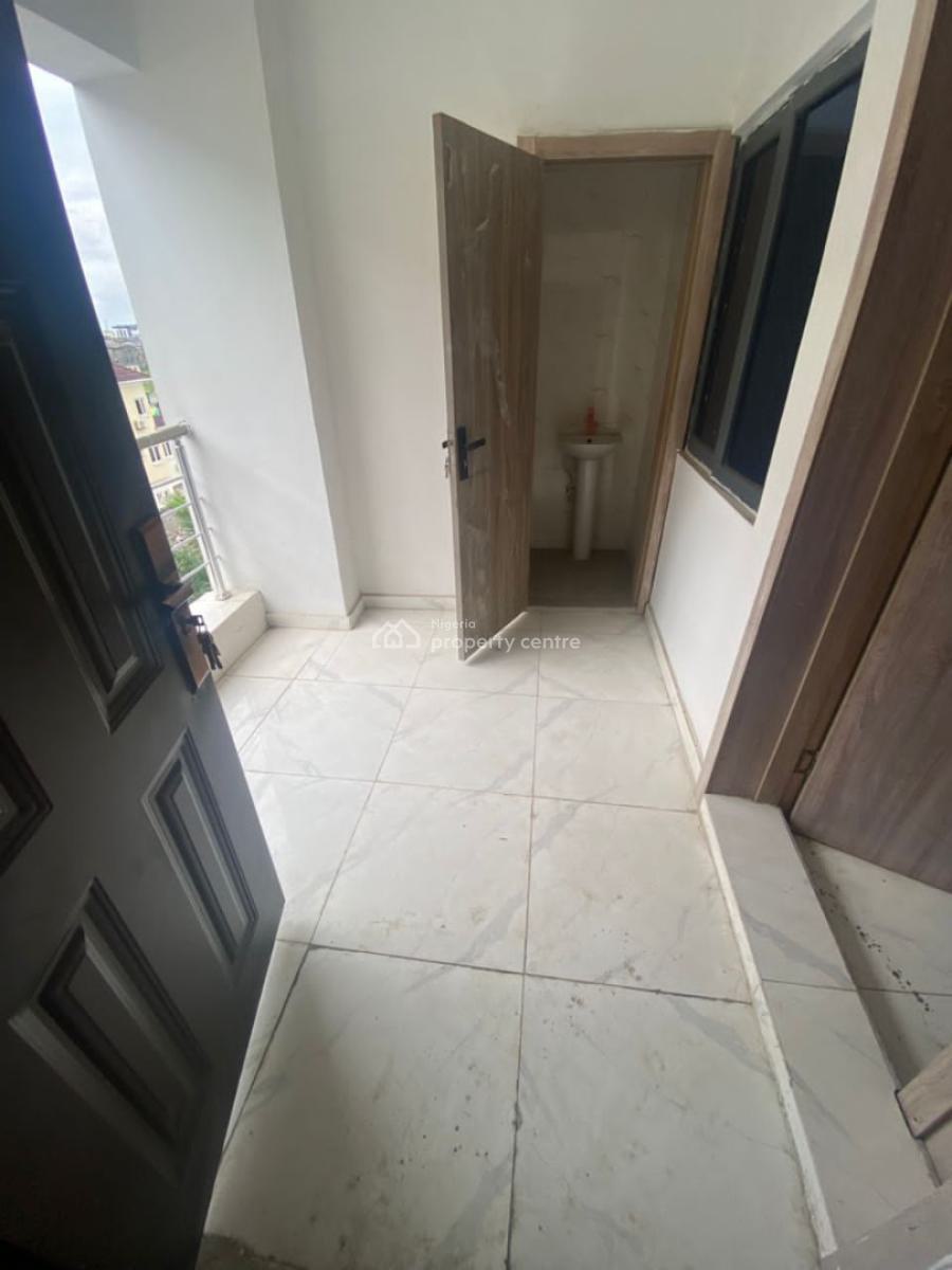 Brand New 3bedrooms Luxury Apartment, Ilasan, Lekki, Lagos, Flat / Apartment for Rent