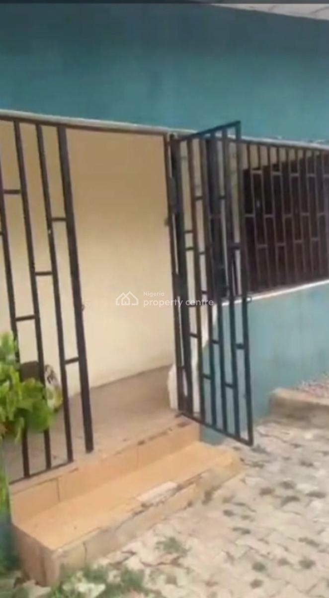 3 Bedrooms Fully Detached Bungalow with Bq Around Zone 5, Zone 5, Wuse, Abuja, Detached Bungalow for Sale