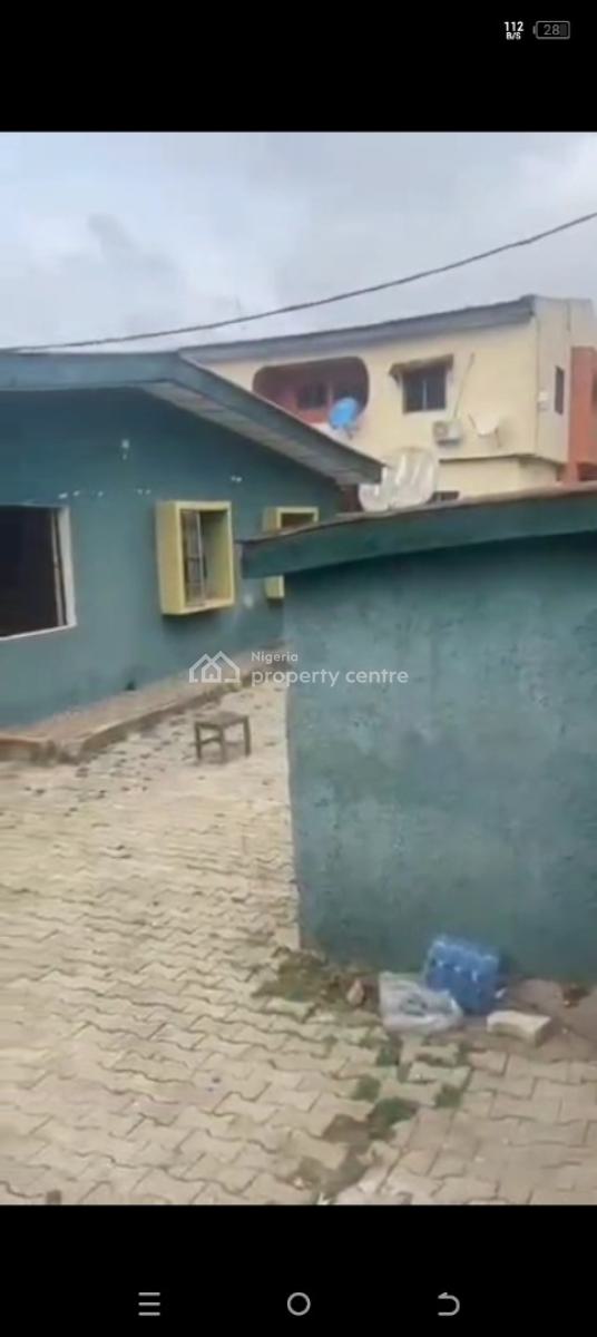 3 Bedrooms Fully Detached Bungalow with Bq Around Zone 5, Zone 5, Wuse, Abuja, Detached Bungalow for Sale