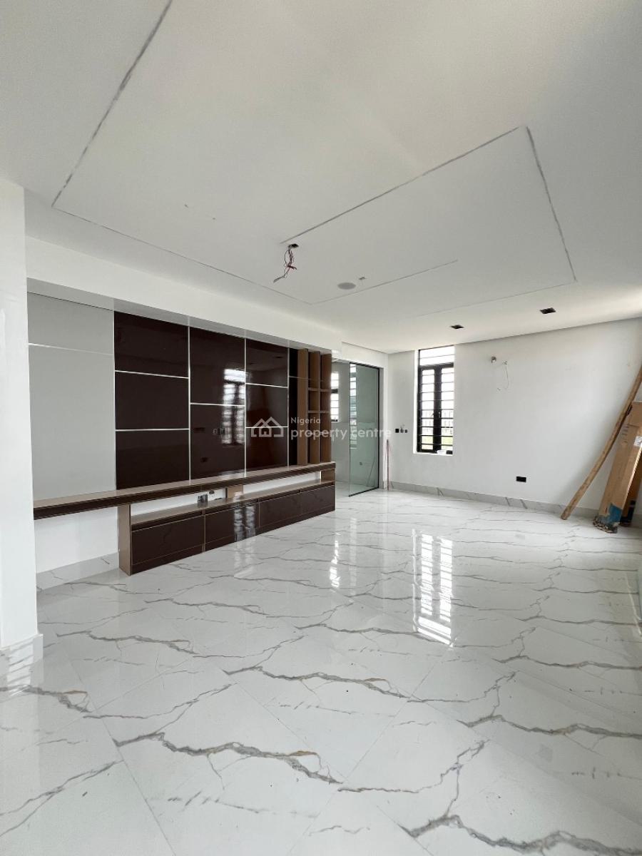 5 Bedroom Fully Detached Duplex with Swimming Pool, Bq and a Rooftop, Within a Gated Estate on 2 Floors and Spacious En-suite Rooms, Lekki Phase 1, Lekki, Lagos, Detached Duplex for Sale