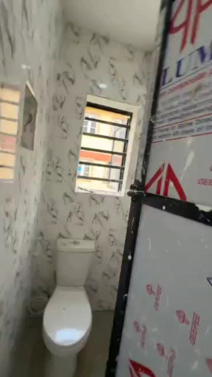 a Newly Built and Spacious Mini Flat in a Very Quiet Neighbourhood, Akoka, Yaba, Lagos, Mini Flat (room and Parlour) for Rent