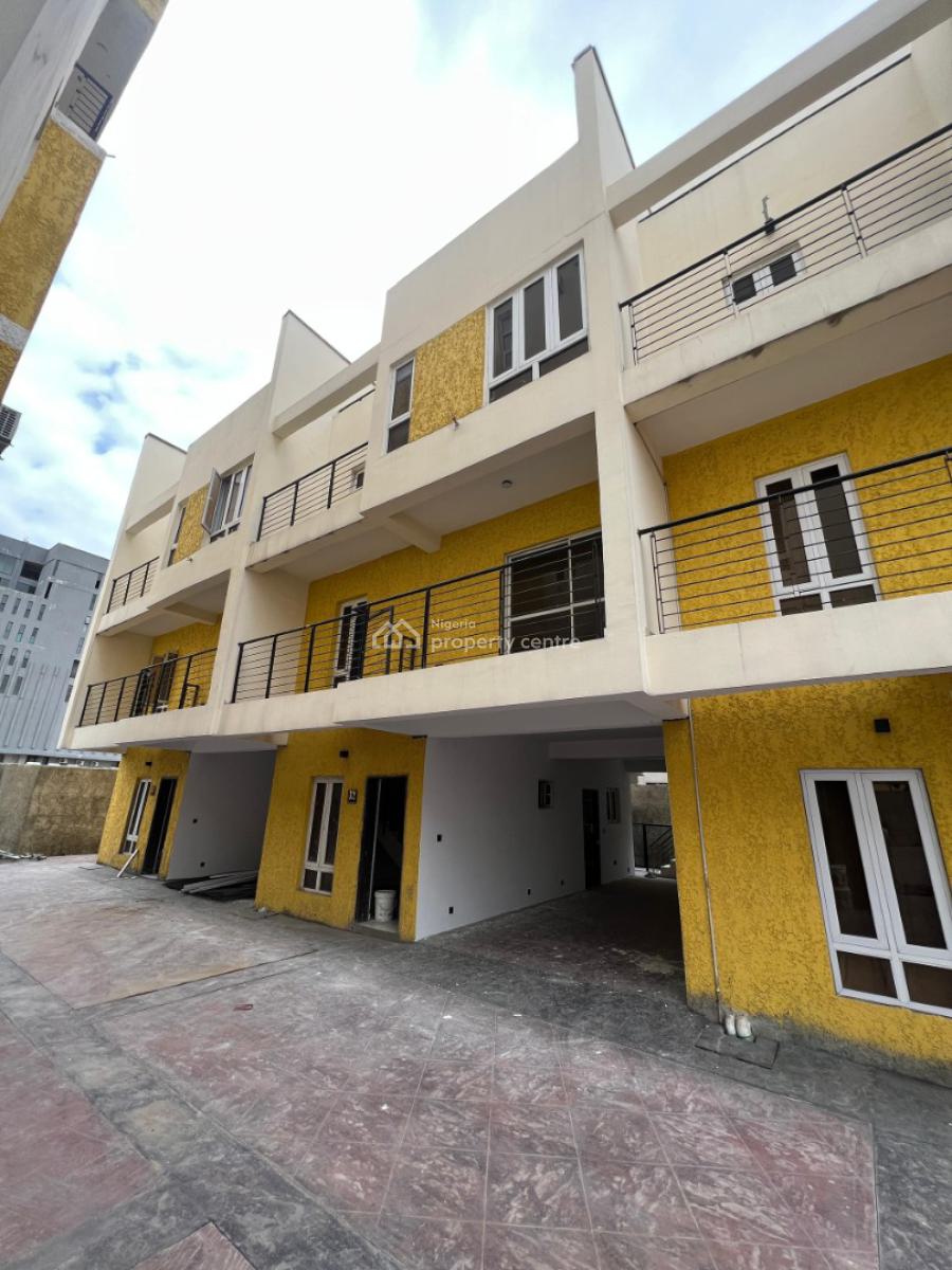 3bedroom Apartment, Lekki Phase 1, Lekki, Lagos, Flat / Apartment for Sale