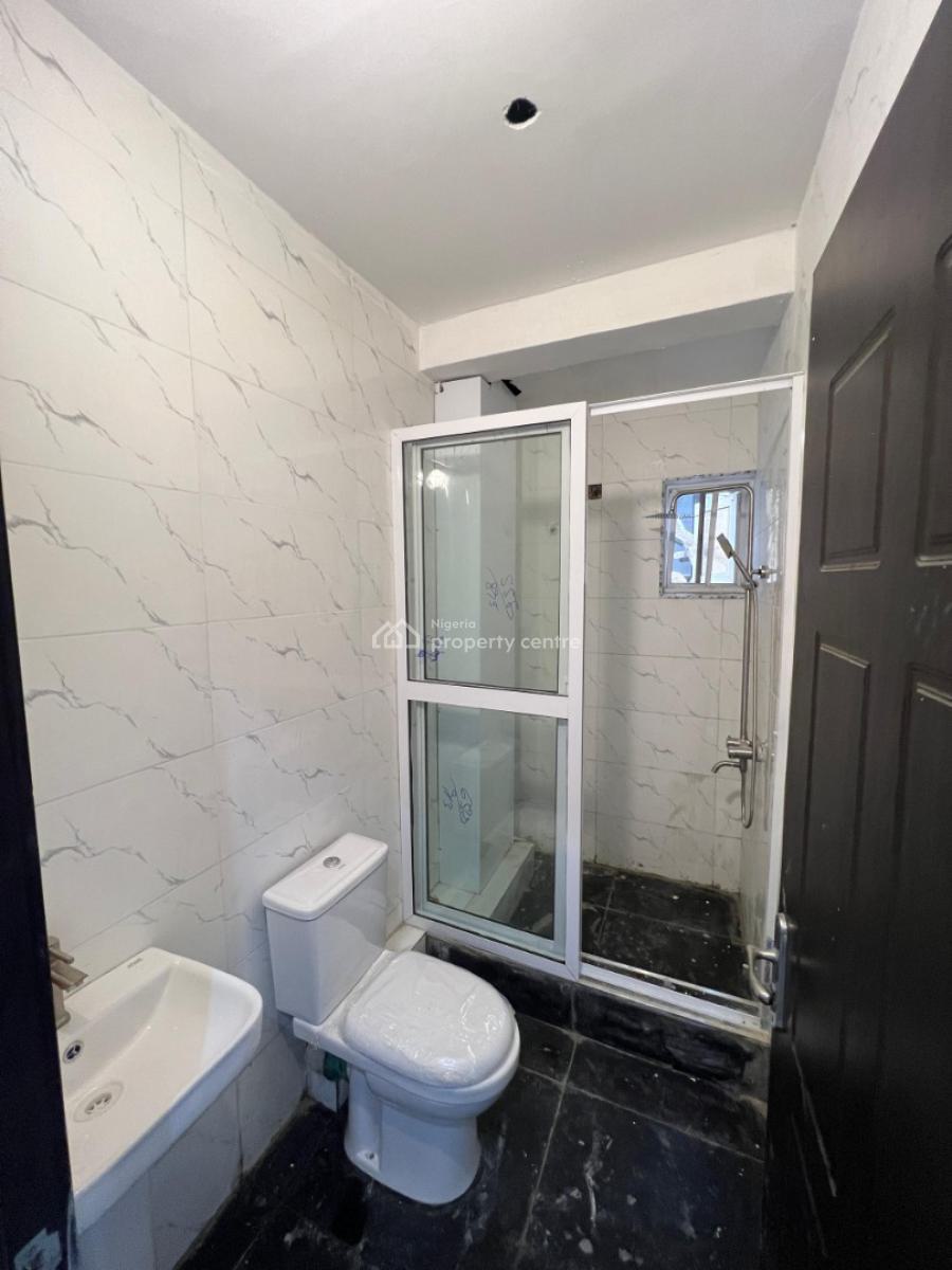 3bedroom Apartment, Lekki Phase 1, Lekki, Lagos, Flat / Apartment for Sale