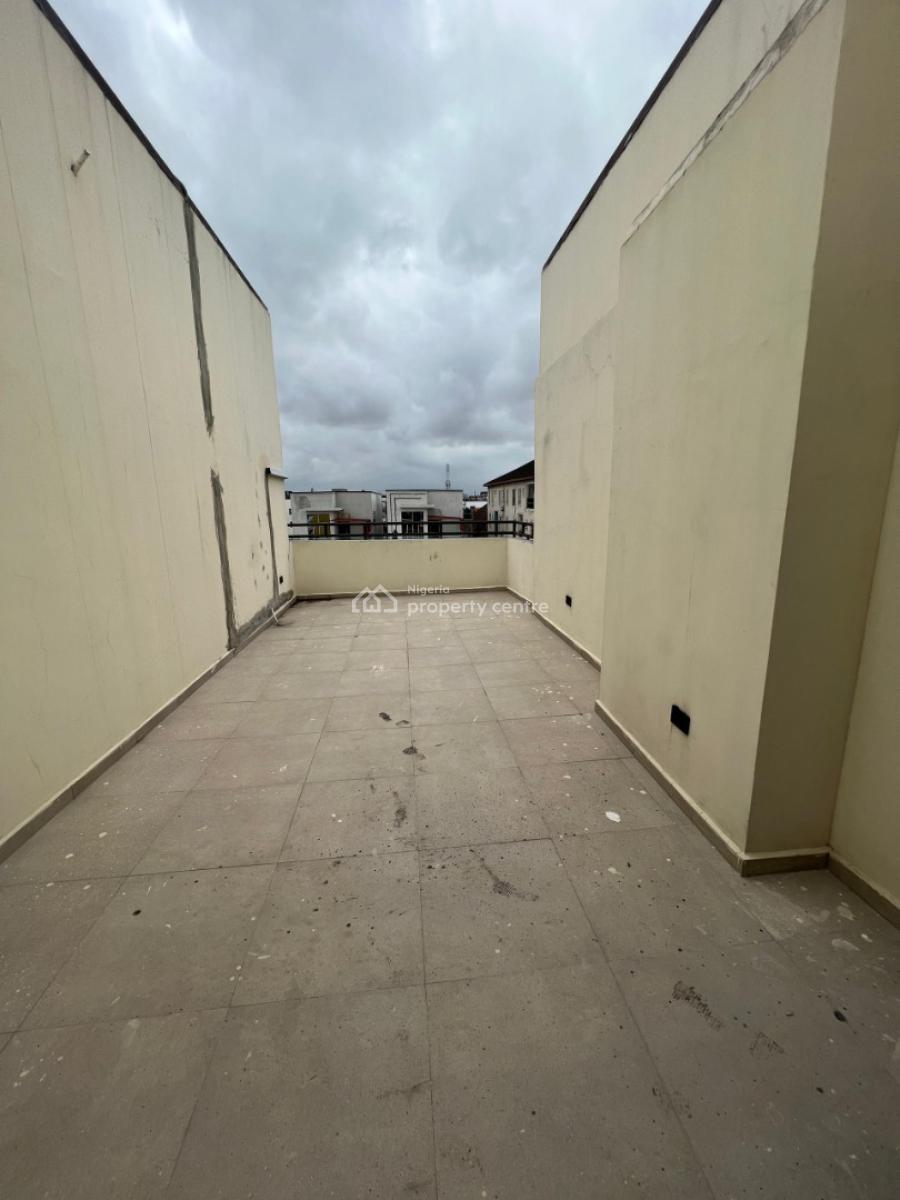 3bedroom Apartment, Lekki Phase 1, Lekki, Lagos, Flat / Apartment for Sale
