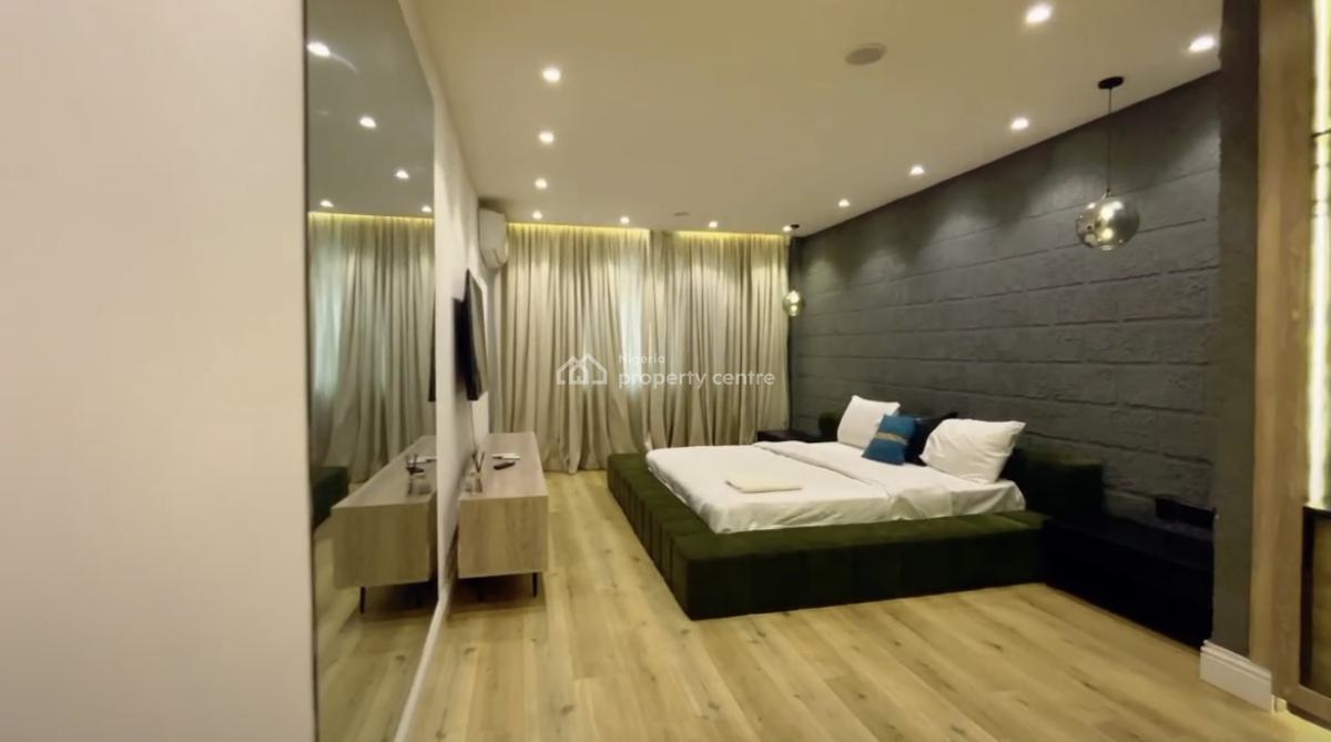 *paris*  Luxurious 2 Bedroom Waterfront Apartment, Lekki Phase 1, Lekki, Lagos, Flat / Apartment Short Let