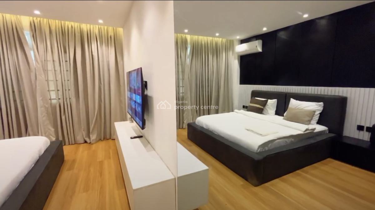 *paris*  Luxurious 2 Bedroom Waterfront Apartment, Lekki Phase 1, Lekki, Lagos, Flat / Apartment Short Let