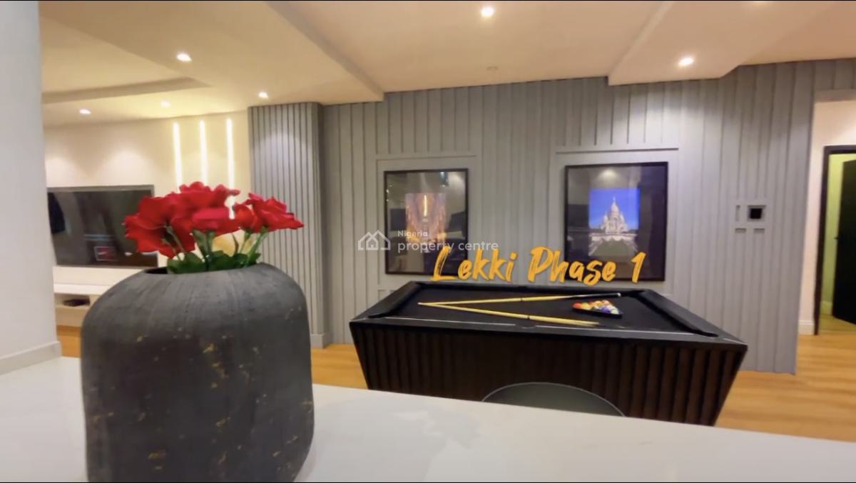 *paris*  Luxurious 2 Bedroom Waterfront Apartment, Lekki Phase 1, Lekki, Lagos, Flat / Apartment Short Let