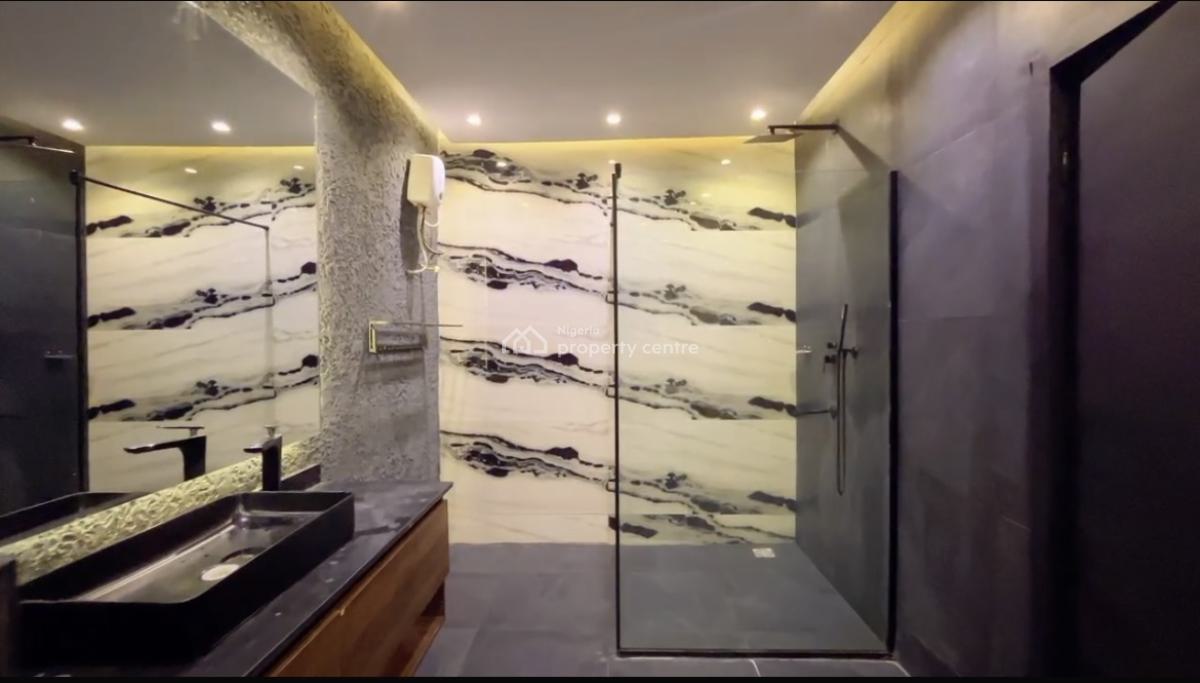 *paris*  Luxurious 2 Bedroom Waterfront Apartment, Lekki Phase 1, Lekki, Lagos, Flat / Apartment Short Let