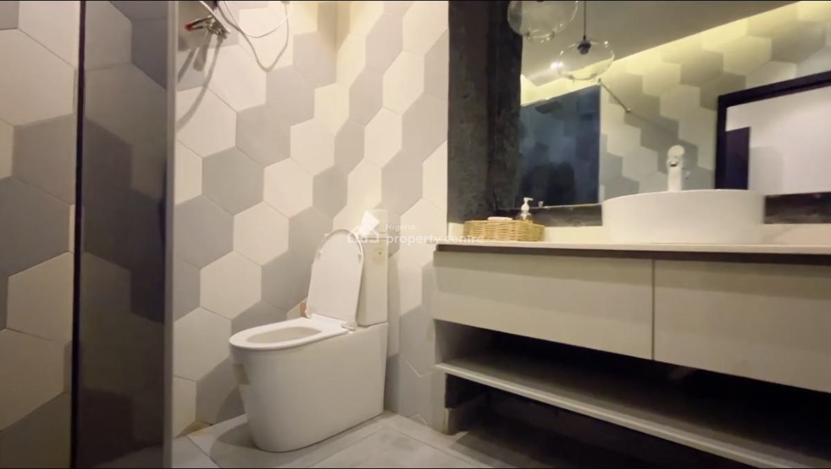 *paris*  Luxurious 2 Bedroom Waterfront Apartment, Lekki Phase 1, Lekki, Lagos, Flat / Apartment Short Let
