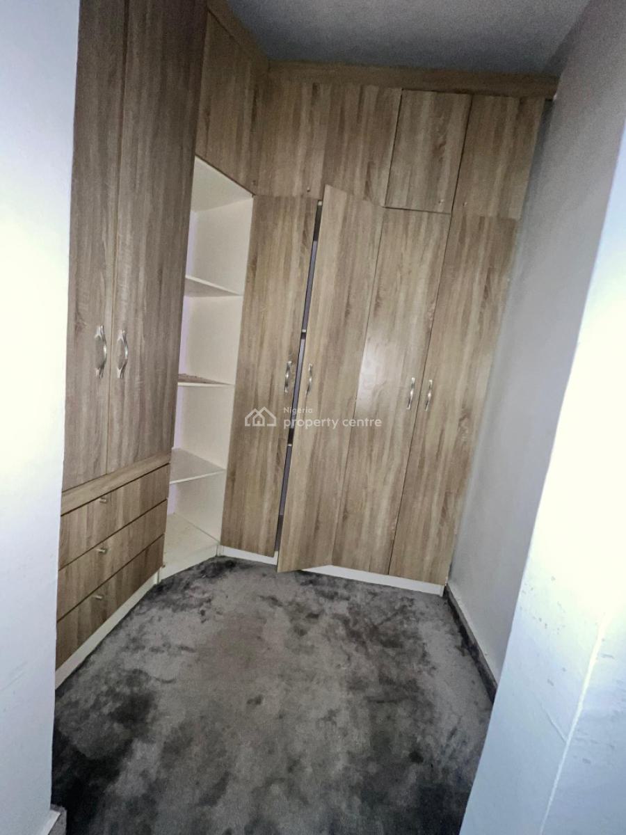 Exquisite & Spacious 4 Bedroom Terrace with Playground, Pool & Gym, Comes with a Pool, Playground, Gym and a Vanity Mirror, Ikota, Lekki, Lagos, Terraced Duplex for Sale