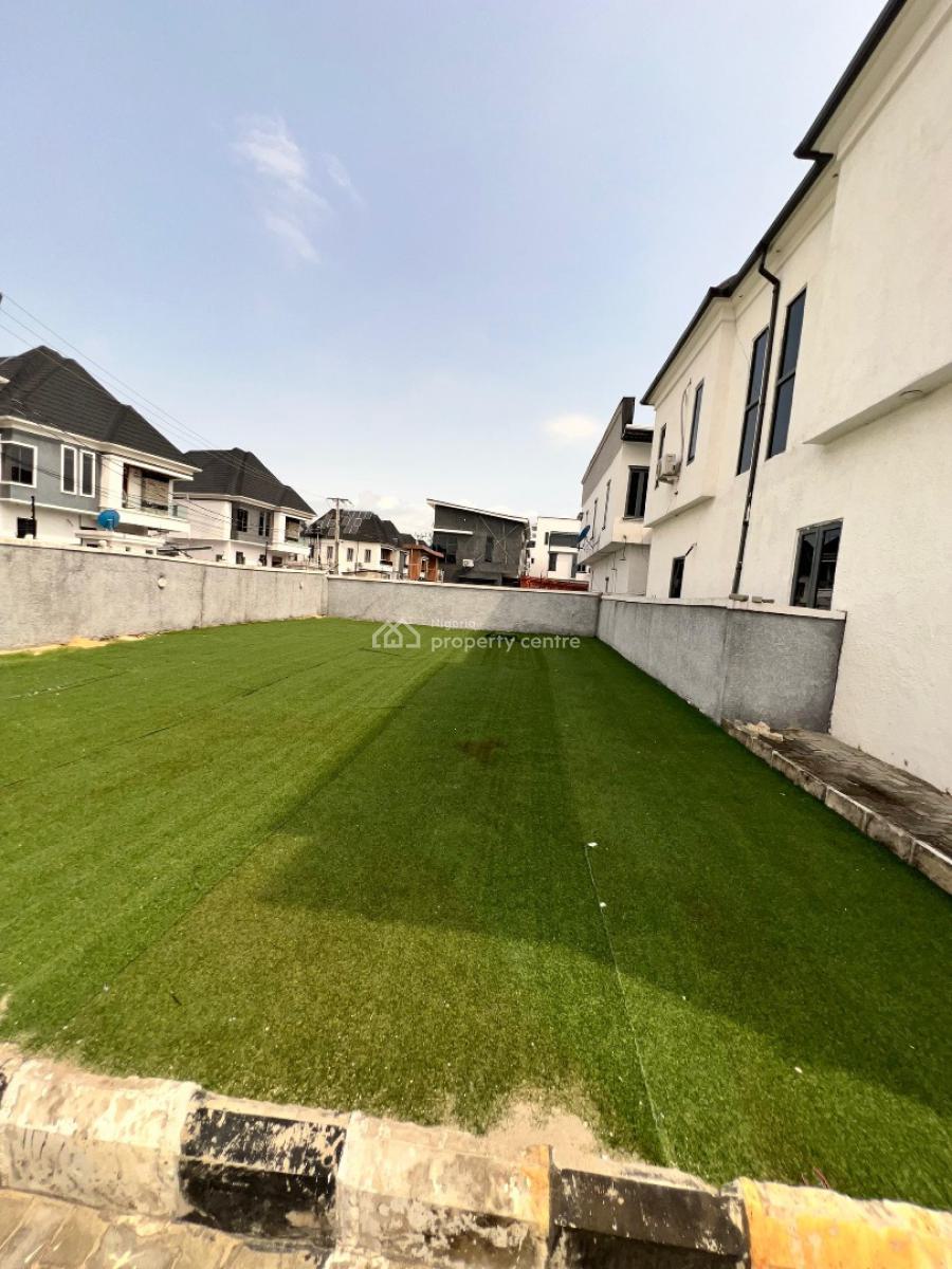 Exquisite & Spacious 4 Bedroom Terrace with Playground, Pool & Gym, Comes with a Pool, Playground, Gym and a Vanity Mirror, Ikota, Lekki, Lagos, Terraced Duplex for Sale