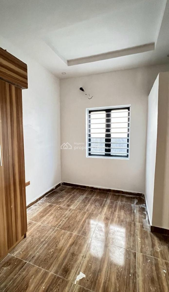 Luxury Miniflat (room & Parlour), Maple Signature Estate, Before The Roundabout, Orchid, Lekki Expressway, Lekki, Lagos, Mini Flat (room and Parlour) for Sale