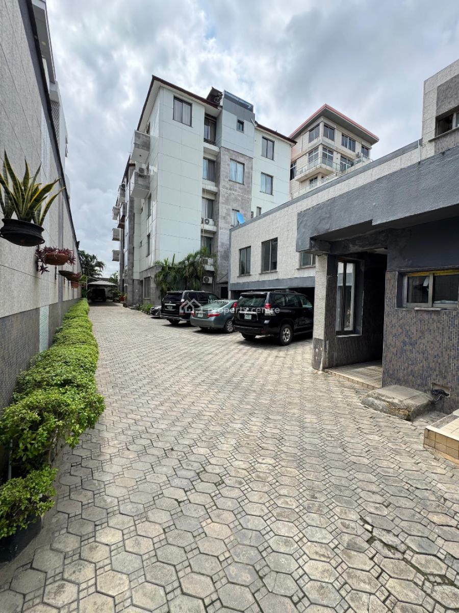 Architectural 3 Bedroom Maisonette + Bq, Banana Island, Ikoyi, Lagos, House for Rent