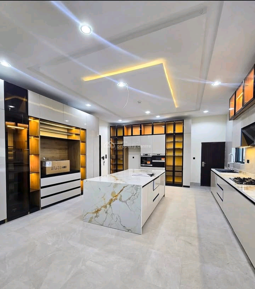 5bedroom Maisonette Penthouse  : Ikoyi Lagos Price 3.5bn, Ikoyi, Lagos, House for Sale