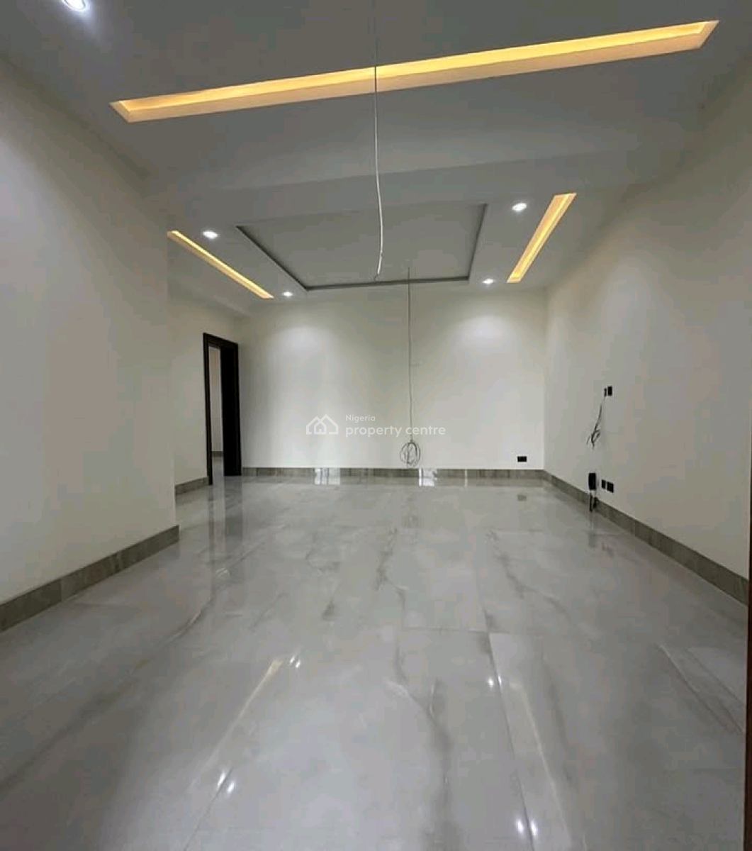 5bedroom Maisonette Penthouse  : Ikoyi Lagos Price 3.5bn, Ikoyi, Lagos, House for Sale