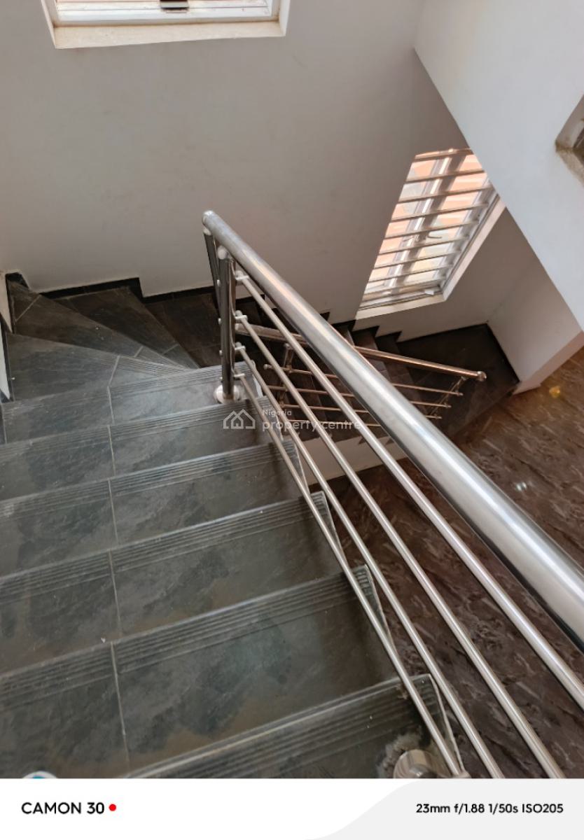 Give Away 4 Bedroom Duplex in a Gated Estate, in Ire Akari Estate 10 Mins Drive to Int Airport, Isolo, Lagos, Semi-detached Duplex for Sale
