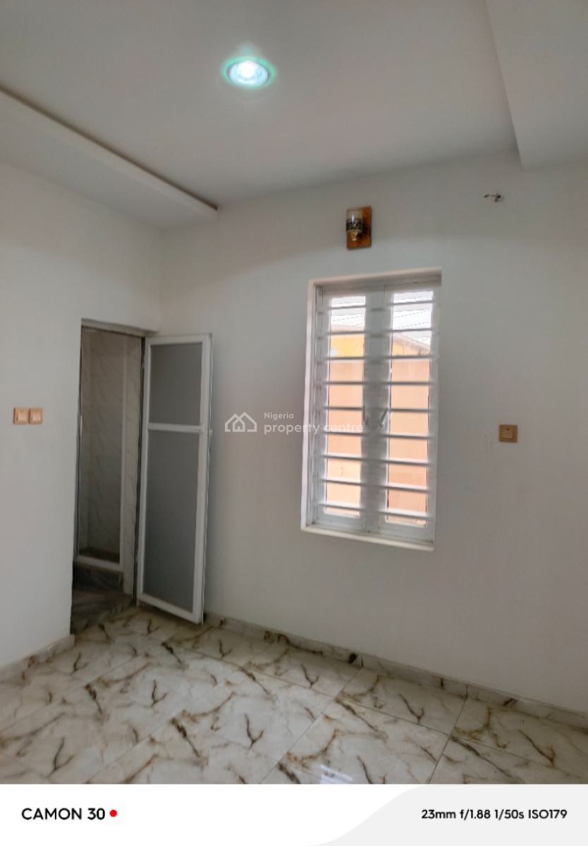 Give Away 4 Bedroom Duplex in a Gated Estate, in Ire Akari Estate 10 Mins Drive to Int Airport, Isolo, Lagos, Semi-detached Duplex for Sale