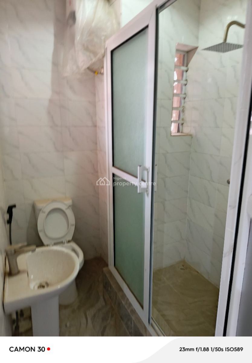 Give Away 4 Bedroom Duplex in a Gated Estate, in Ire Akari Estate 10 Mins Drive to Int Airport, Isolo, Lagos, Semi-detached Duplex for Sale