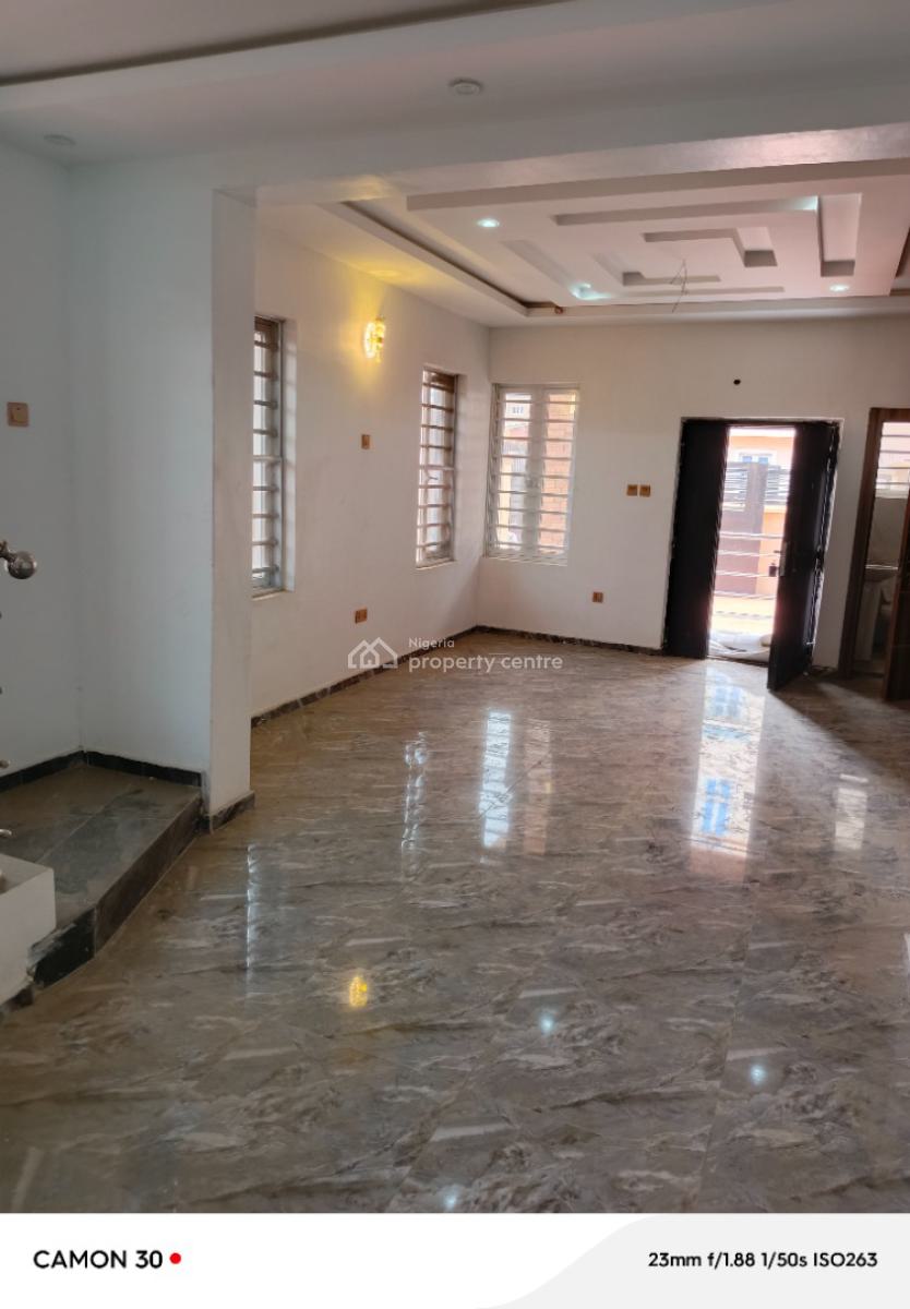 Give Away 4 Bedroom Duplex in a Gated Estate, in Ire Akari Estate 10 Mins Drive to Int Airport, Isolo, Lagos, Semi-detached Duplex for Sale