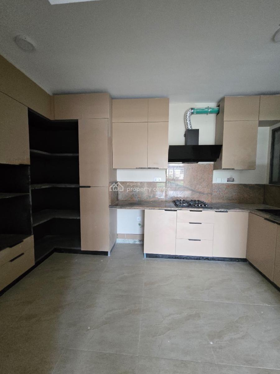Exquisitely Finished 3 Bedroom Apartment with Elevator & Boys Quarter., Main Lekki, Lekki Phase 1, Lekki, Lagos, Flat / Apartment for Sale