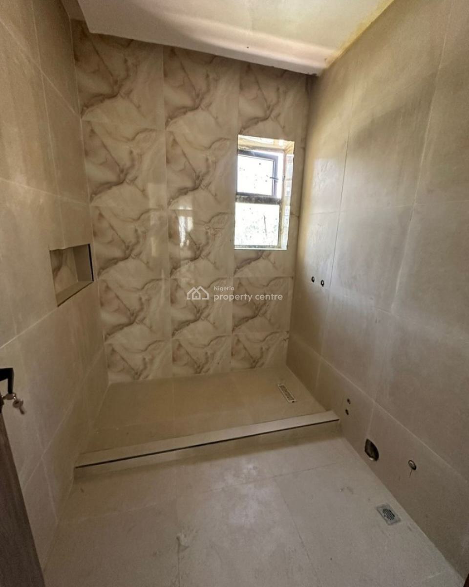 6bedrooms Detached Duplex, Jahi, Jahi, Abuja, Detached Duplex for Sale
