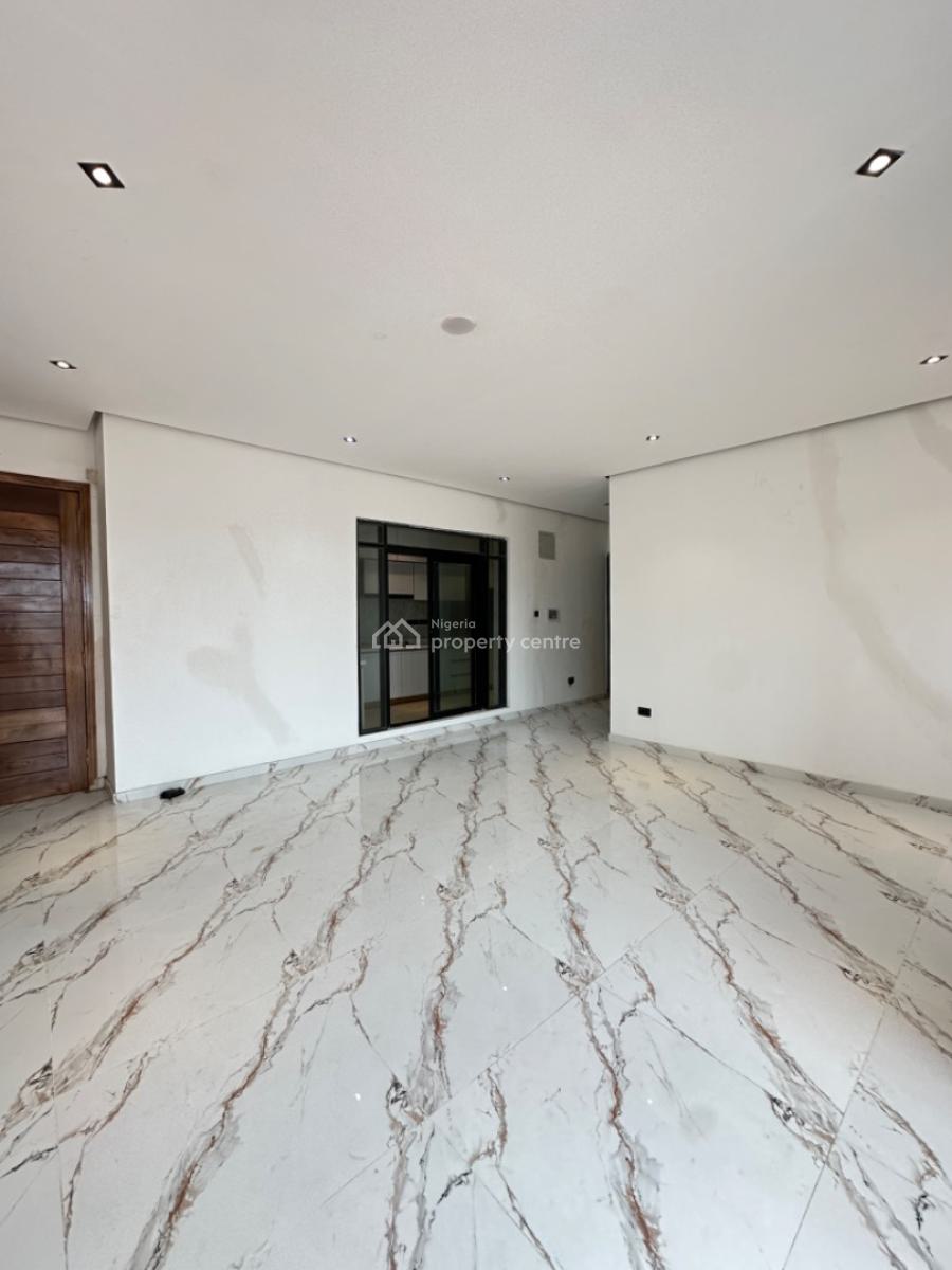 Distress & Most Affordable 2 Bedroom Apartment in Perfect Environment, Less Than 3mins Drive From Express, Ikate Elegushi, Lekki, Lagos, Block of Flats for Sale