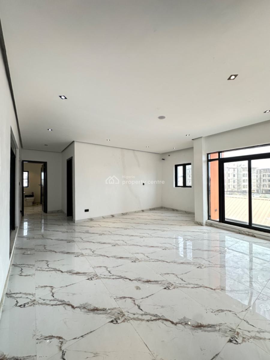 Distress & Most Affordable 2 Bedroom Apartment in Perfect Environment, Less Than 3mins Drive From Express, Ikate Elegushi, Lekki, Lagos, Block of Flats for Sale