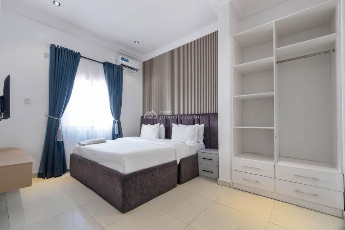 1 Bedroom Apartment with Cinema  Ps5 and Washing Machine with Other, Victoria Island (vi), Lagos, Flat / Apartment Short Let