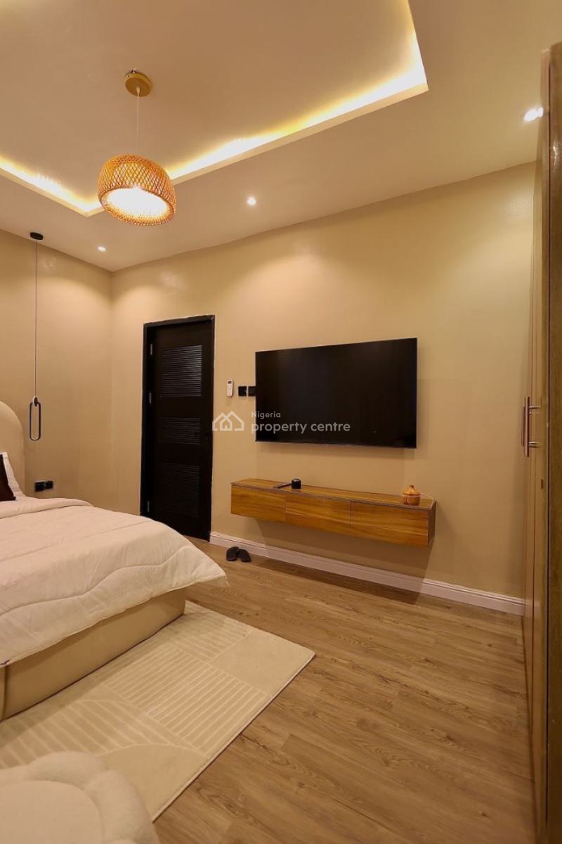 3bedroom Duplex with Slight Sea View, Swimming Pool , Snooker / T, Lekki Phase 1, Lekki, Lagos, Flat / Apartment Short Let