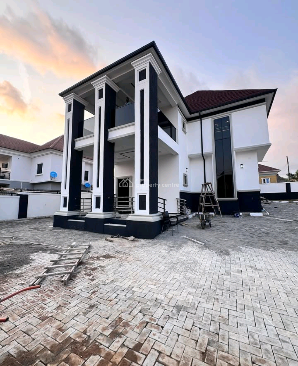 This Solidly Built 4 Bedrooms Detached Duplex on 800sqm Land, Life Camp, Abuja, Detached Duplex for Sale
