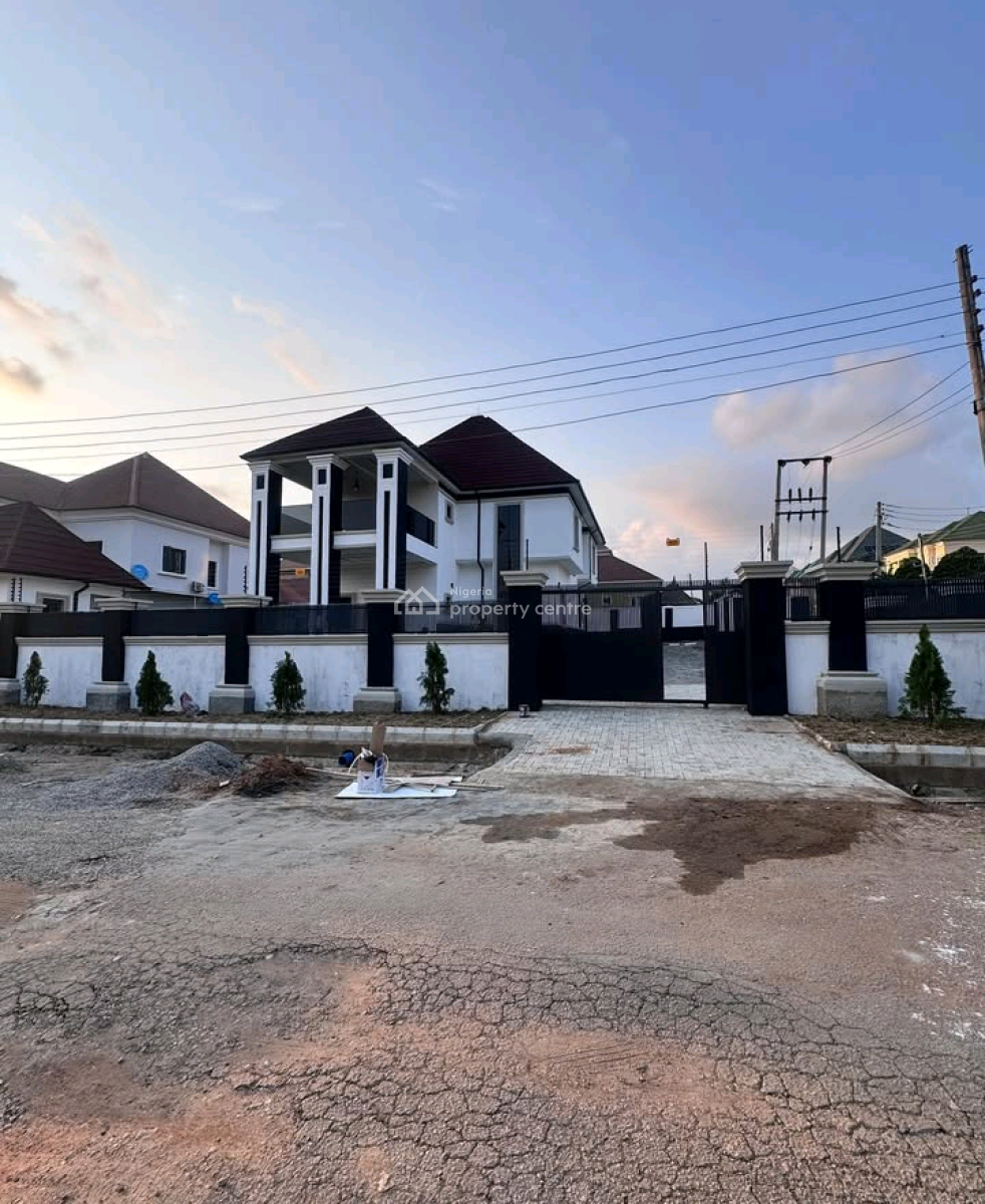 This Solidly Built 4 Bedrooms Detached Duplex on 800sqm Land, Life Camp, Abuja, Detached Duplex for Sale