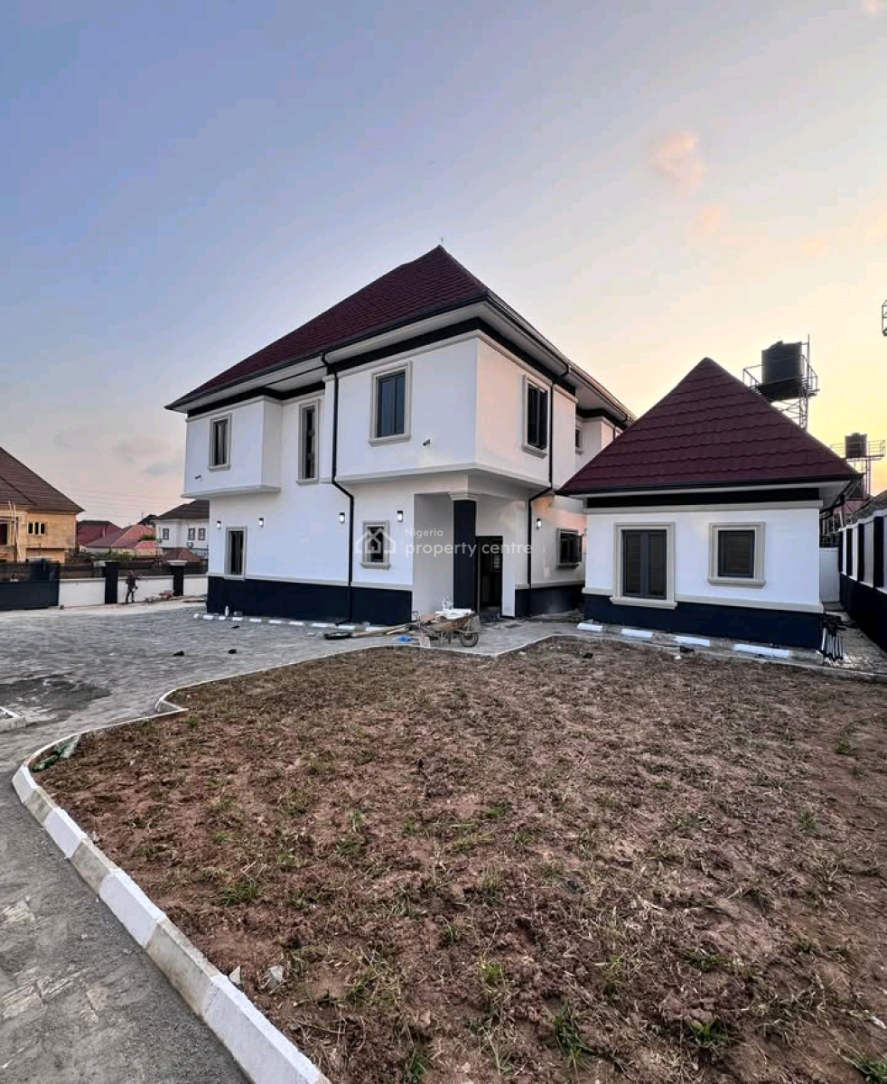 This Solidly Built 4 Bedrooms Detached Duplex on 800sqm Land, Life Camp, Abuja, Detached Duplex for Sale