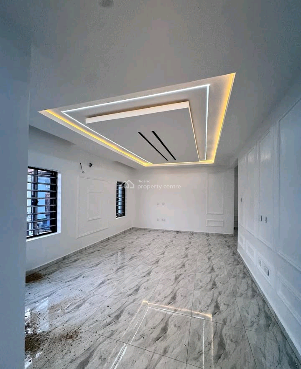 This Solidly Built 4 Bedrooms Detached Duplex on 800sqm Land, Life Camp, Abuja, Detached Duplex for Sale