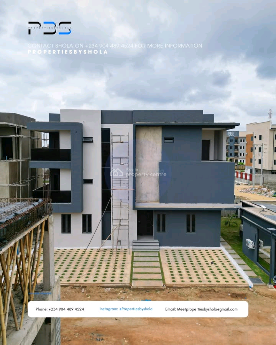 Stunning 5 Bedrooms Detached Duplex with Bq, Jahi, Abuja, Detached Duplex for Sale
