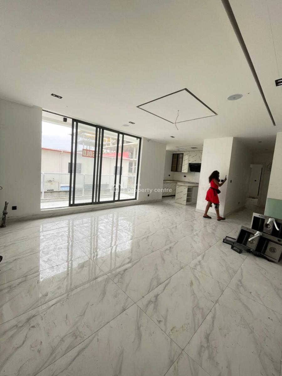 Brand New Spacious 2 Bedroom Apartment, Lekki Phase 1, Lekki Phase 1, Lekki, Lagos, Flat / Apartment for Sale