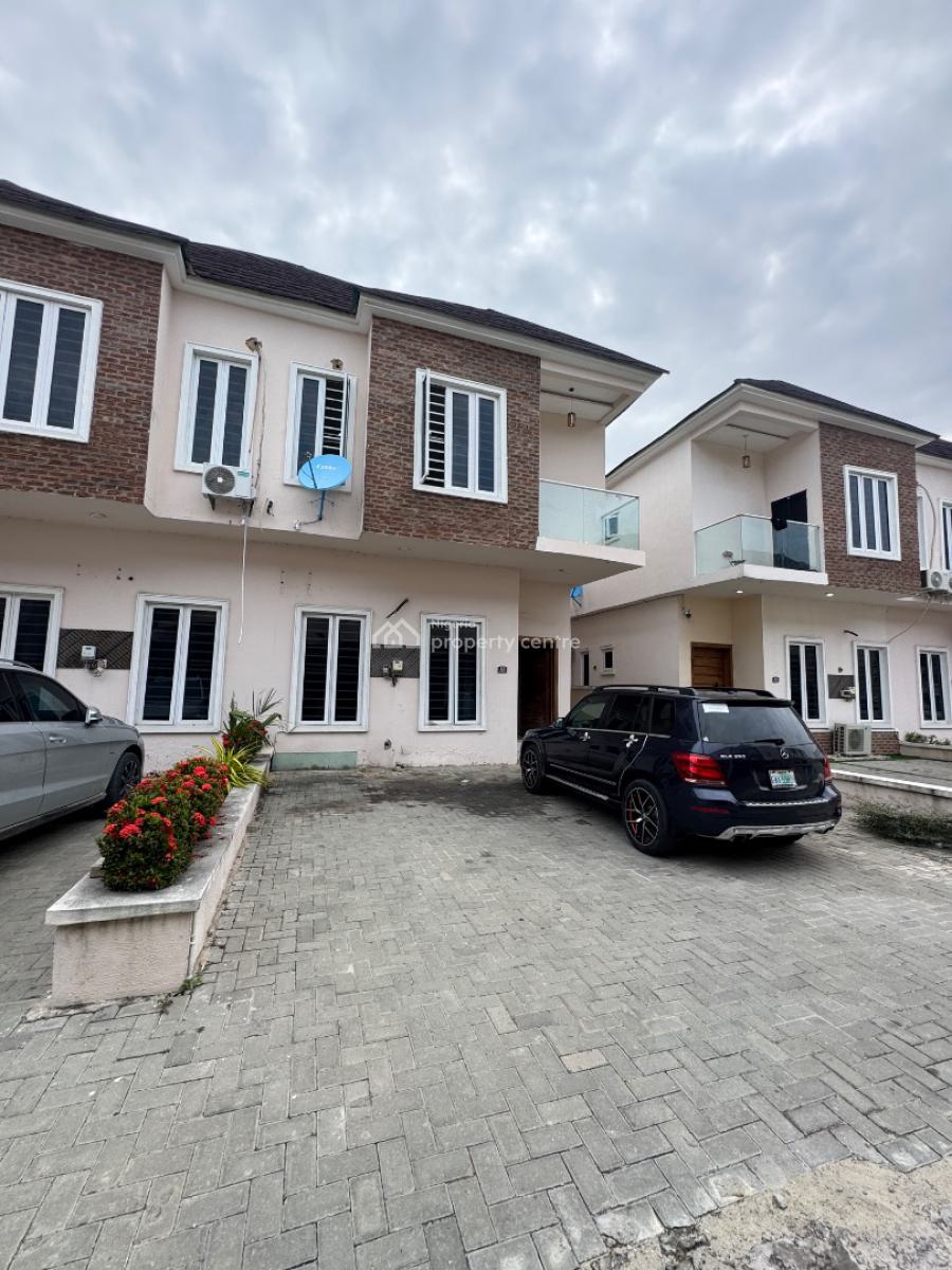 Distress 4 Bedroom Duplex Semi Detached with a Bq Gym Pool Children G, Orchid Road Lekki, Lekki, Lagos, Semi-detached Duplex for Sale
