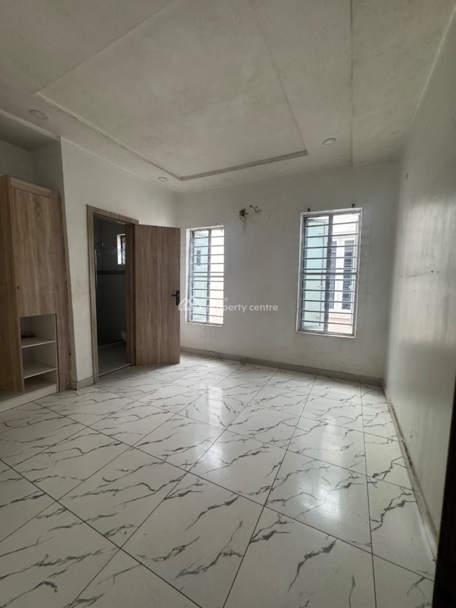 Distress 4 Bedroom Duplex Semi Detached with a Bq Gym Pool Children G, Orchid Road Lekki, Lekki, Lagos, Semi-detached Duplex for Sale