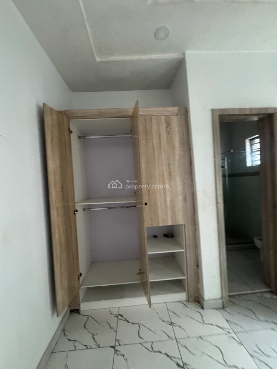 Distress 4 Bedroom Duplex Semi Detached with a Bq Gym Pool Children G, Orchid Road Lekki, Lekki, Lagos, Semi-detached Duplex for Sale