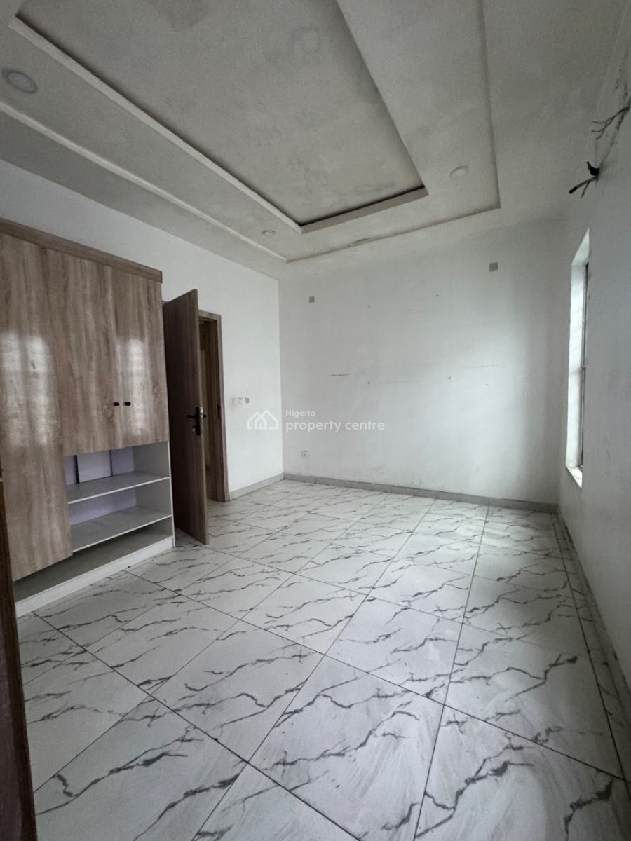 Distress 4 Bedroom Duplex Semi Detached with a Bq Gym Pool Children G, Orchid Road Lekki, Lekki, Lagos, Semi-detached Duplex for Sale